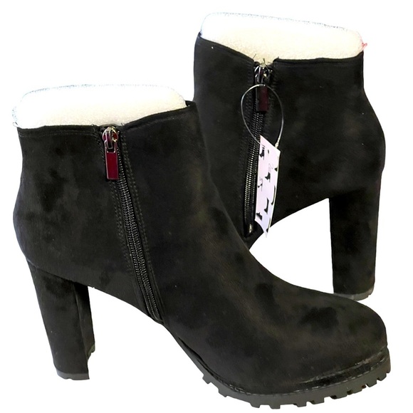 Platform Chunky 4” Block Heel Booties Lug Sole Ankle Side Zip Black Size 10 NWT - Picture 3 of 12